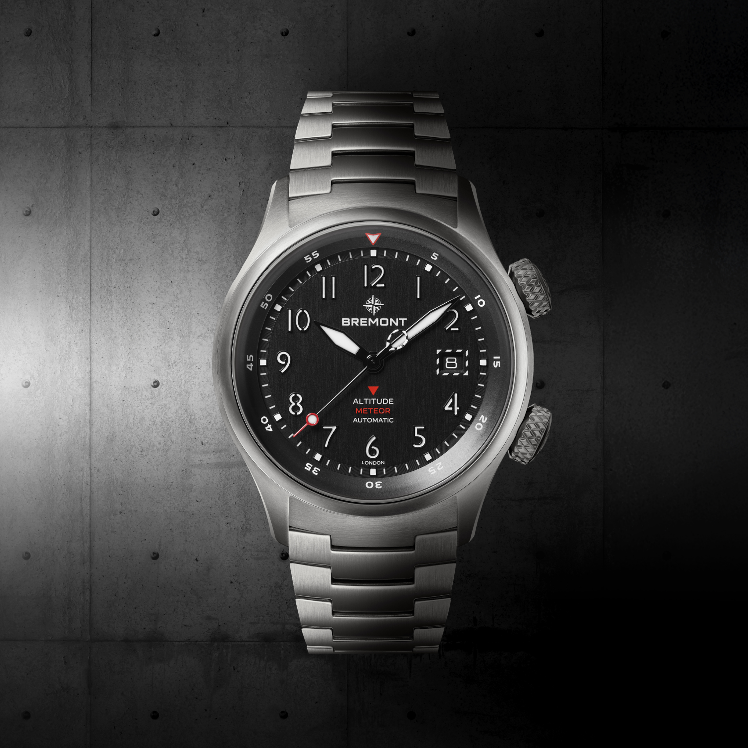 Altitude MB Meteor Orange, Black Dial, Orange Barrel, Titanium