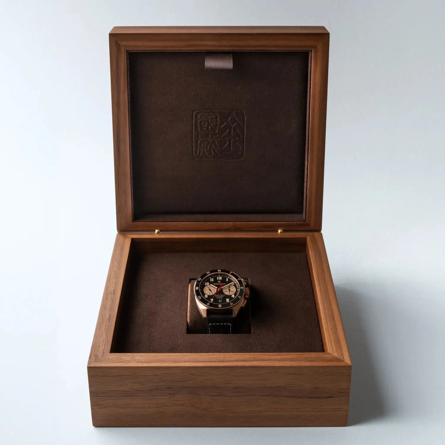 Bremont Terra Nova Jimmy Chin Chronograph, Rose Gold – Bremont Bremont Terra Nova Jimmy Chin Chronograph, Rose Gold – Bremont